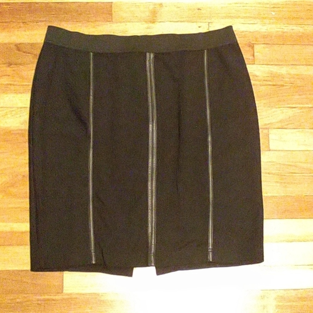 *sold* Black midi skirt with faux leather detail